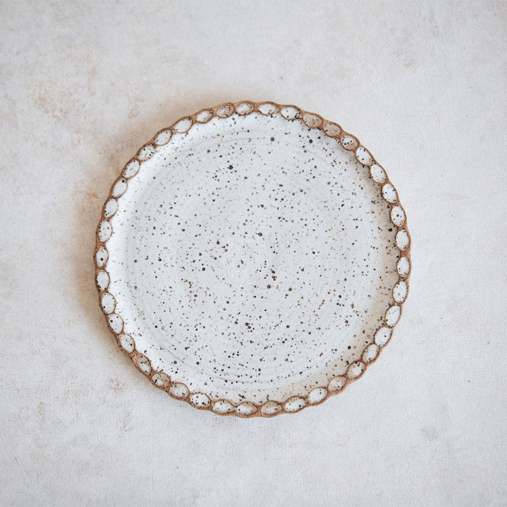 Ceramic Scalloped Side Plate - Light