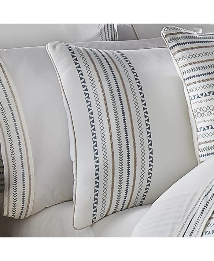 J Queen New York Waterbury Comforter Set， Queen