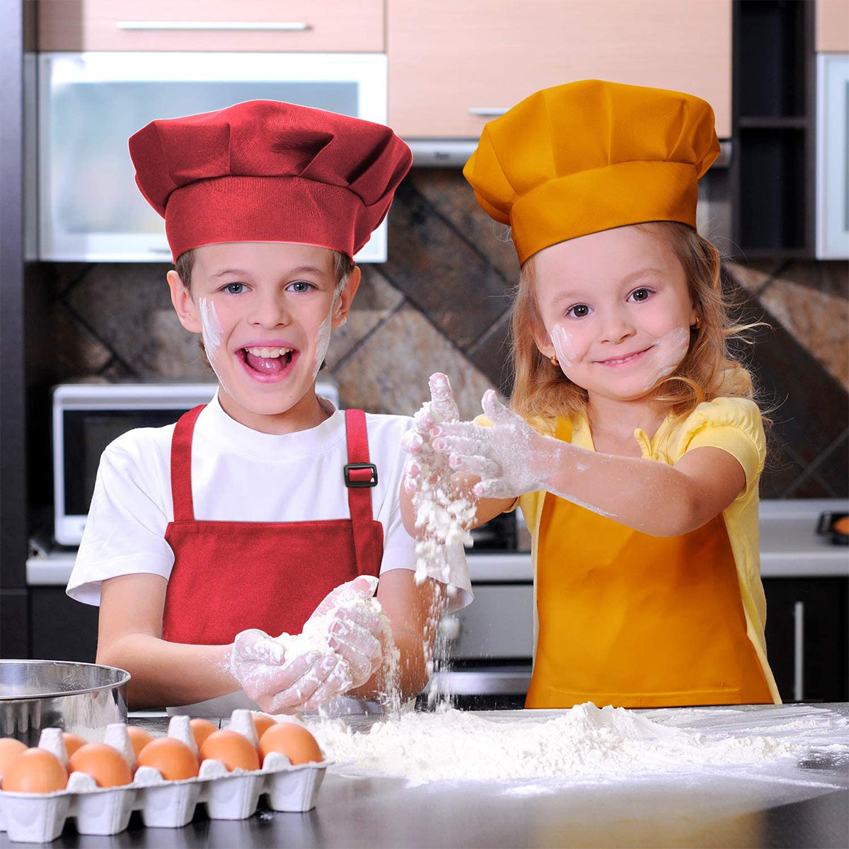 Mioliknya Kids Apron and Chef Hat Set Adjustable Child Apron for Boys and Girls Kitchen Cooking Baking Wear Aged 2-13 Years