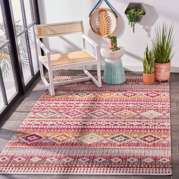 Montage Mtg271 Power Loomed Indoor outdoor Area Rug Safavieh