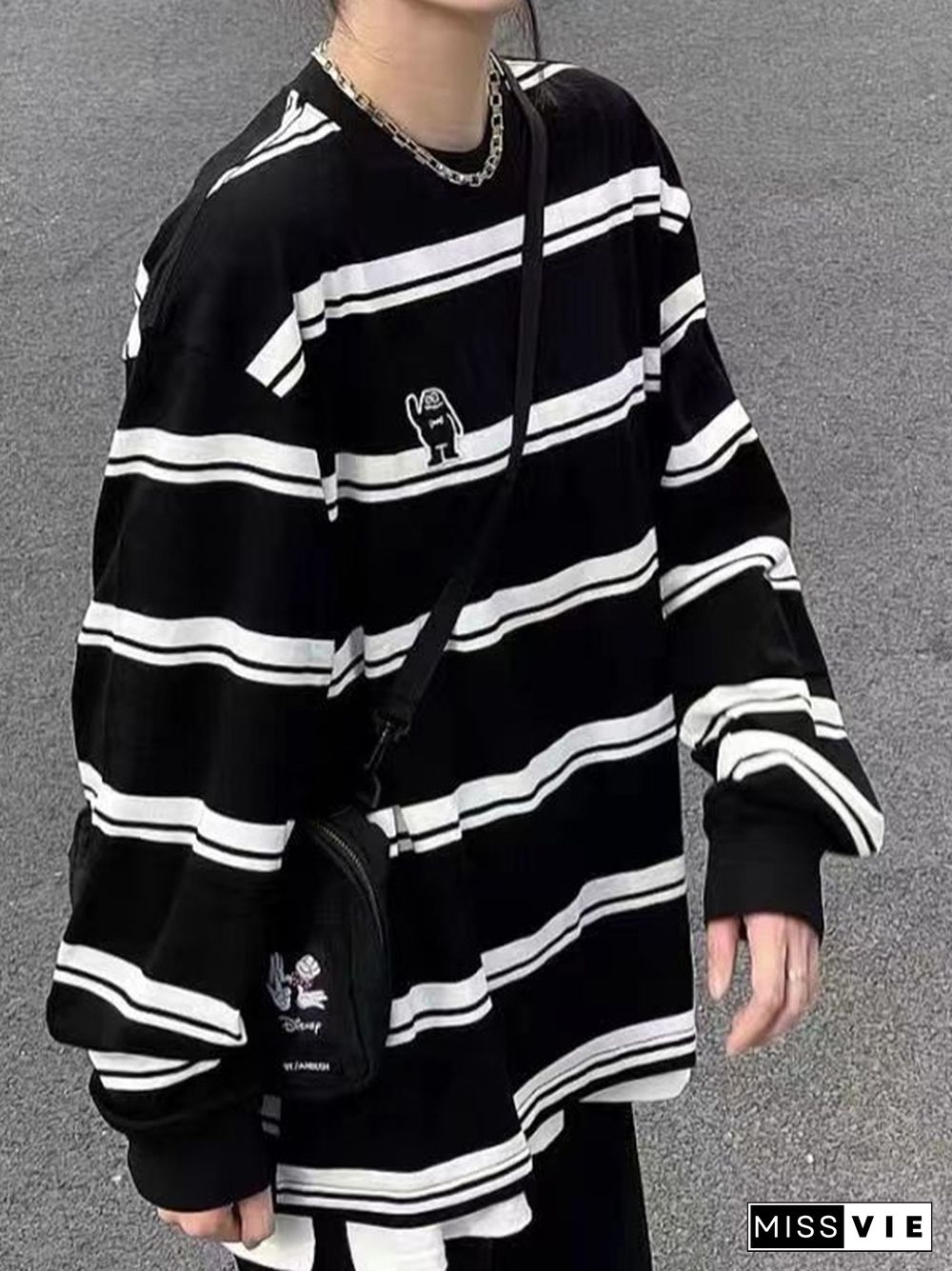 Striped Embroidered Crew Neck Sweatshirt