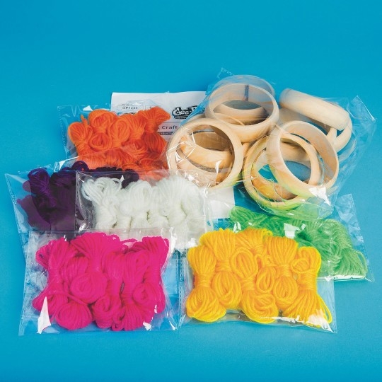 S S Worldwide Yarn Bangle Bracelet Craft Kit