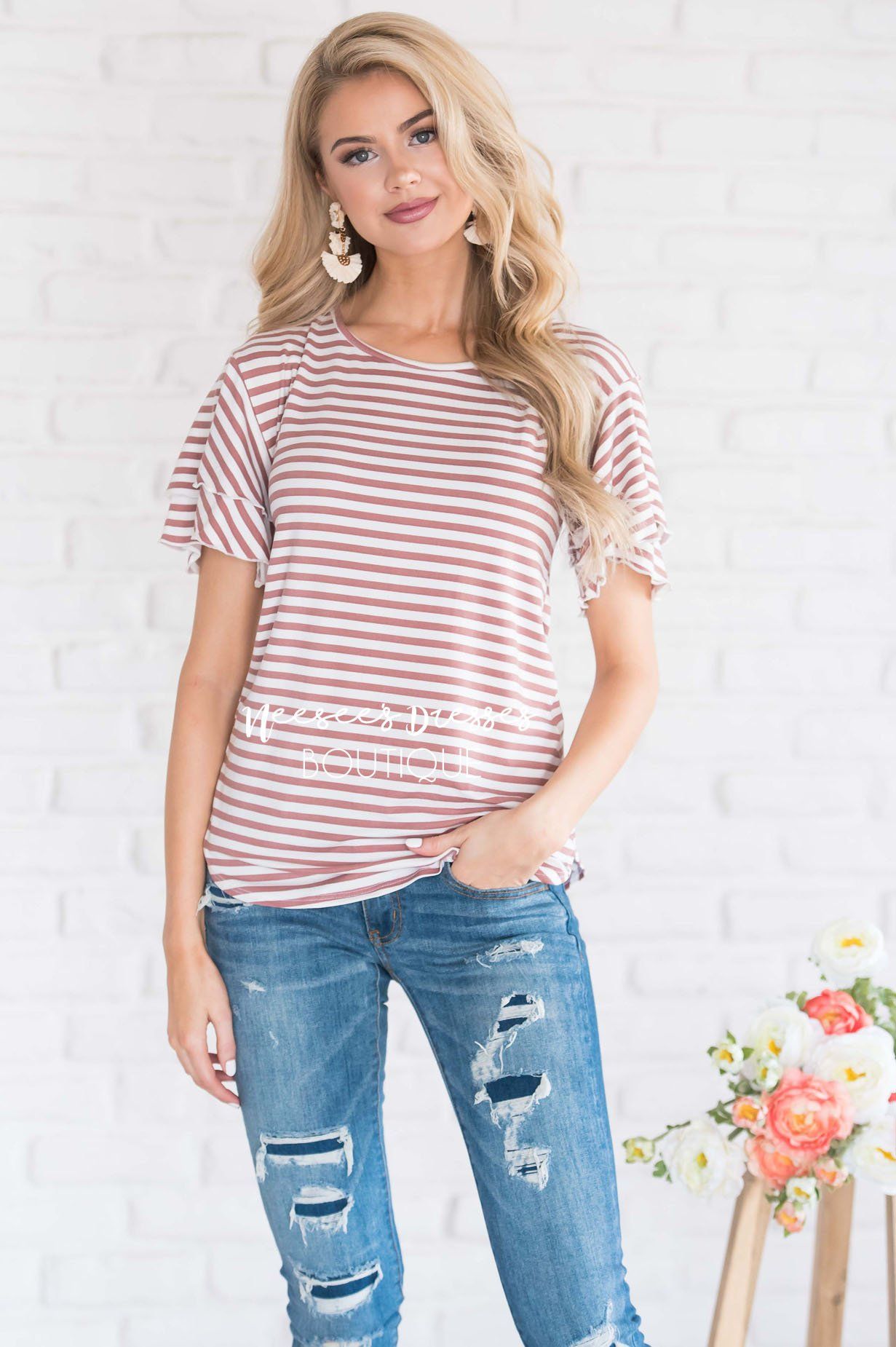 Ruffle Sleeve Scoop Neck Tee