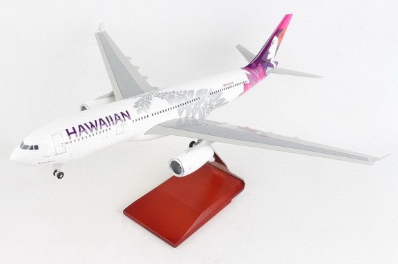 SKYMARKS Hawaiian A330 200 1/100 W/Wood Stand   Ge...