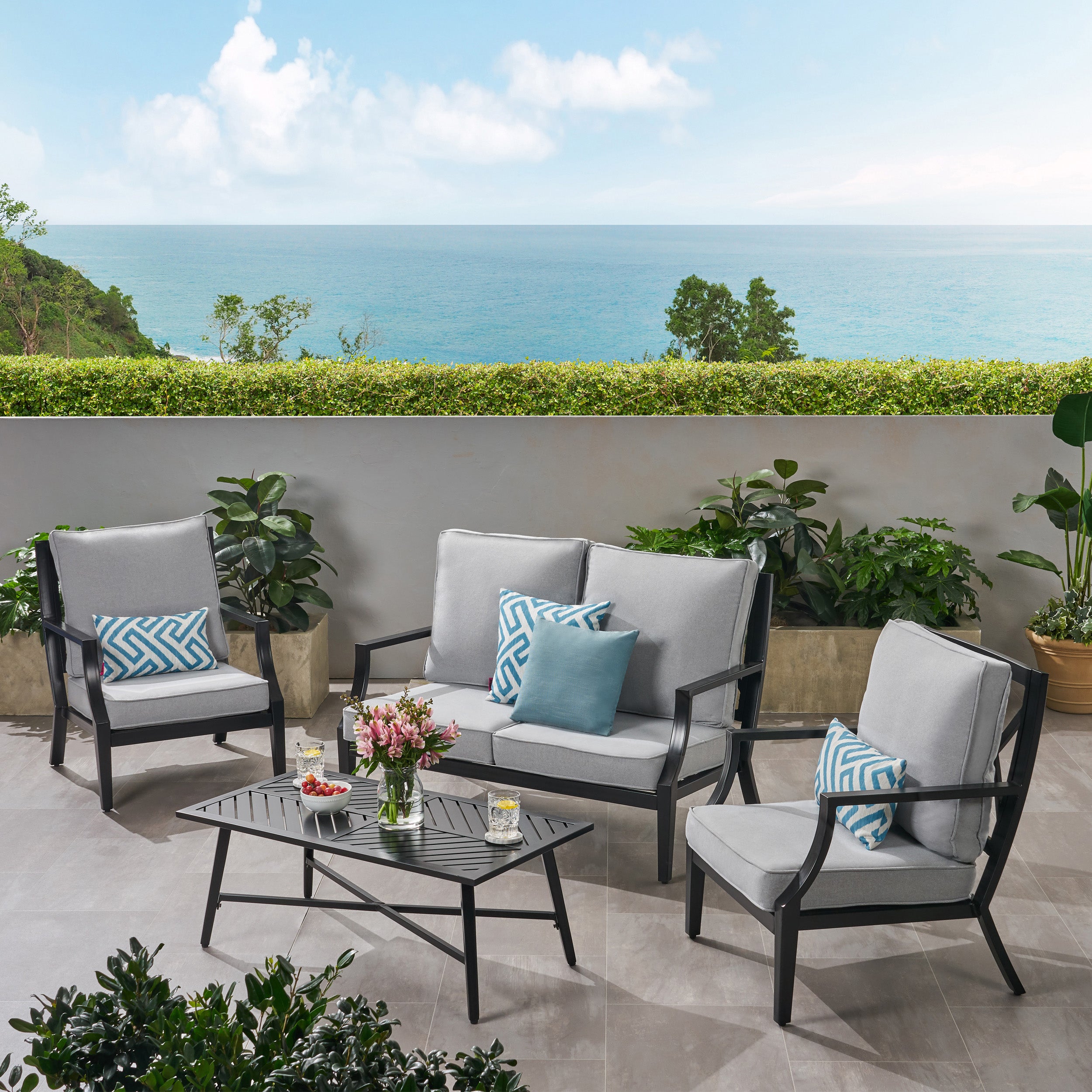 Carlson Diego Outdoor 4 Seater Aluminum Chat Set