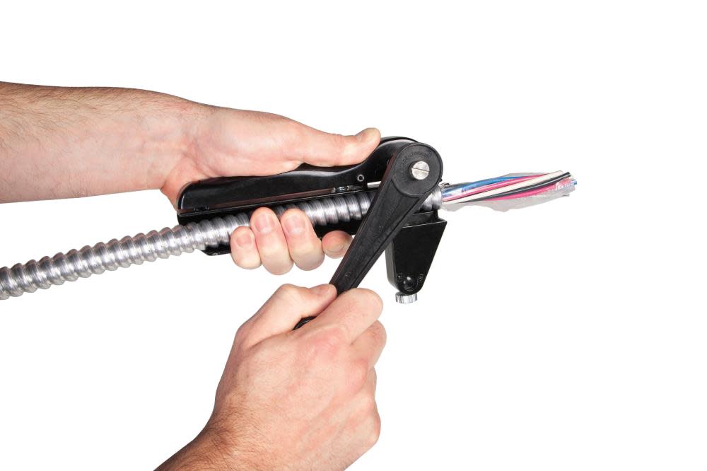 10.6-in AC and MC Cable Cutter ;