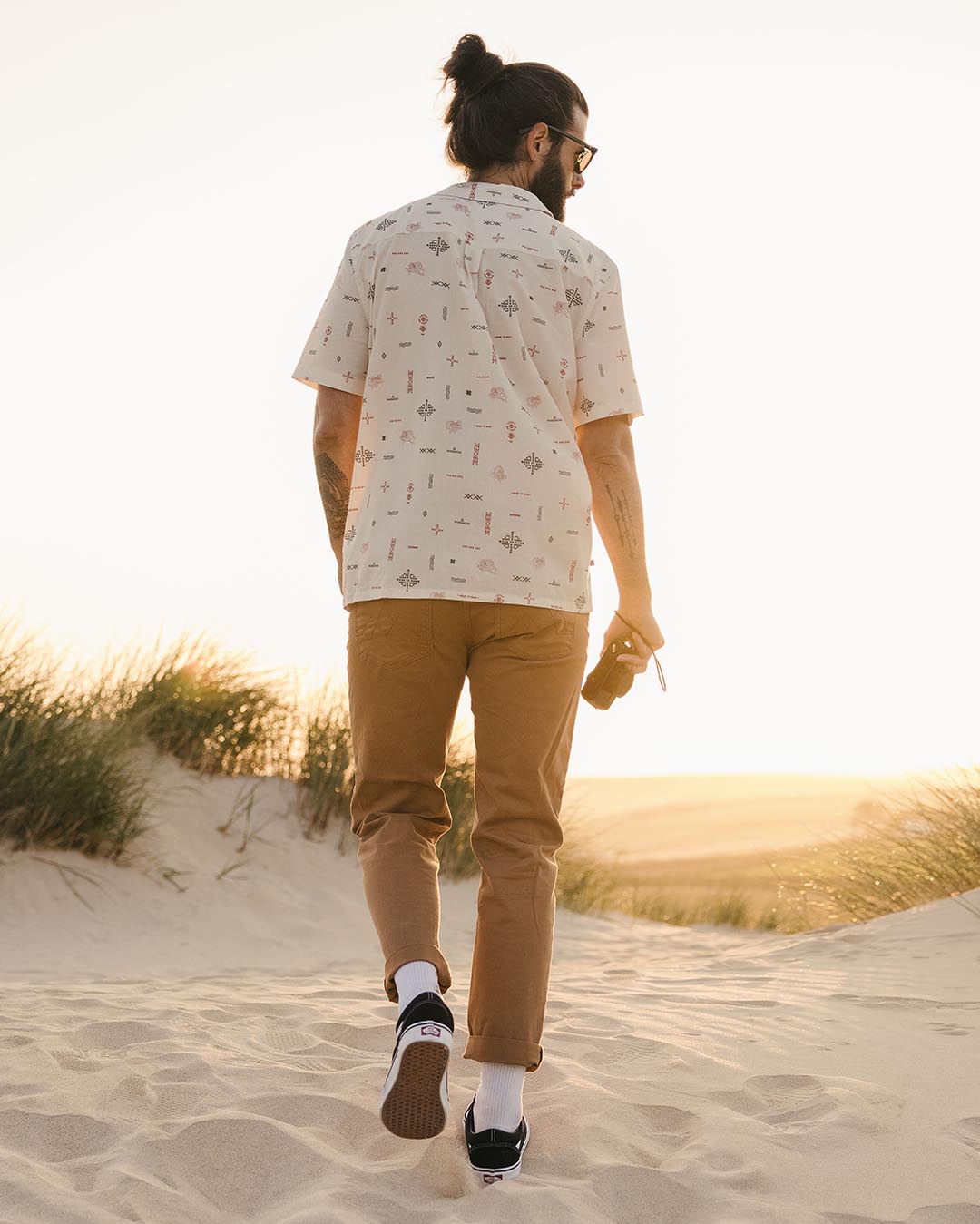 Cove Organic Cotton Short Sleeve Shirt - Birch Made To Roam