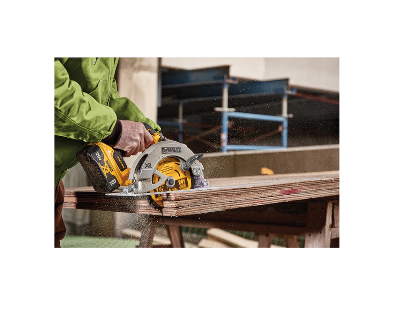 DEWALT DCS574B XR POWERDETECT 20-Volt Max 7-1/4-in Cordless Circular Saw