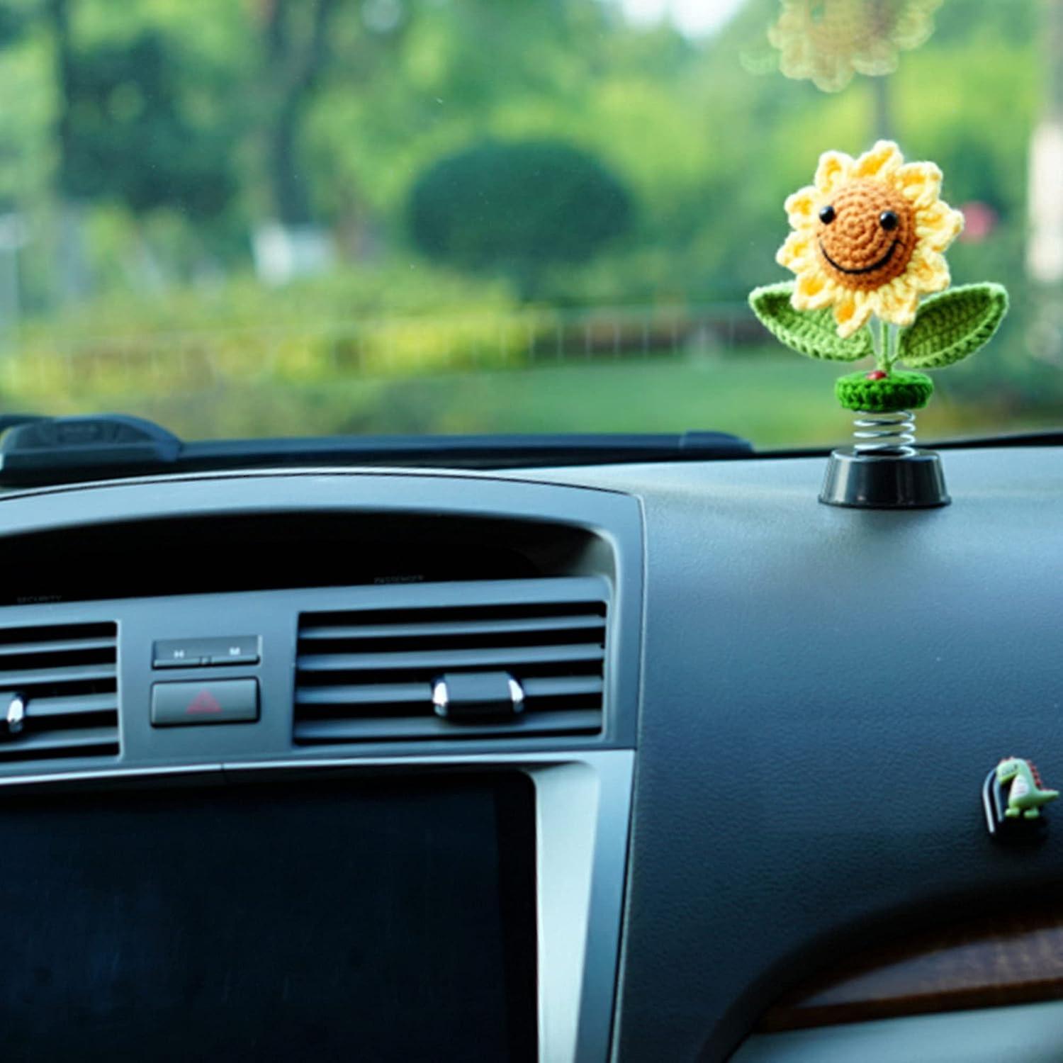 Sunflower Car Accessories Dashboard Decorations， Crochet Smiley Shaking Sun Flowers Bobblehead Dashboard Car Decor For Women， (handmade Knitted)