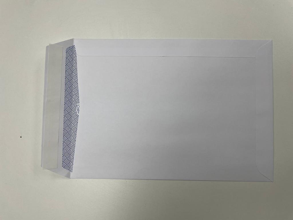 Premium Quality 110gsm White C5 Peal and Seal Envelopes (500 box)