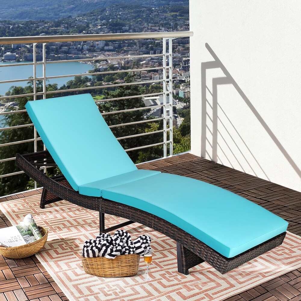 Outdoor Folding Chaise Lounge Rattan Leisure Reclining Lounge Chair