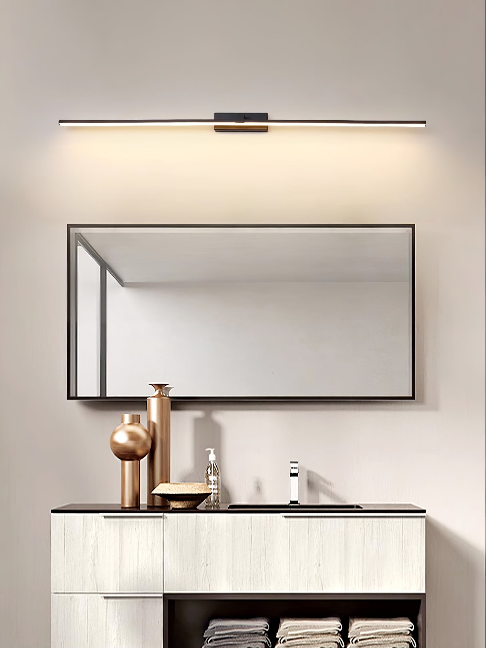 Metal Linear Mirror Wall Light