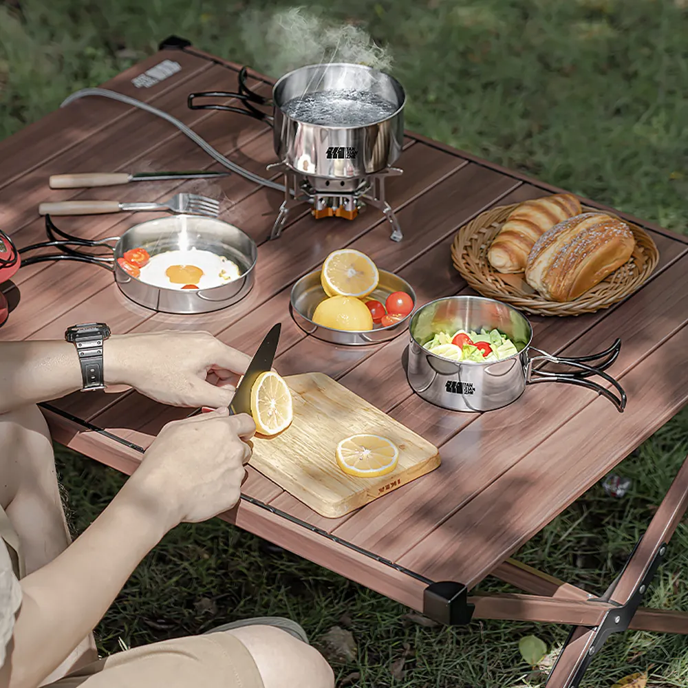 Camping Outdoor Light Weight Food Grade Stainless Steel Portable Four Piece Pot Set Use For Picnic  Hiking  Journey Barbecue