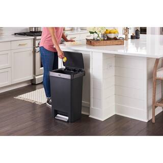 Rubbermaid 12.4G Premier Series III Step-On Trash Can with Stainless Steel Rim 2120983