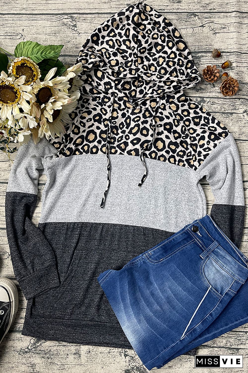 Gray Leopard Printed Splicing Hoodie