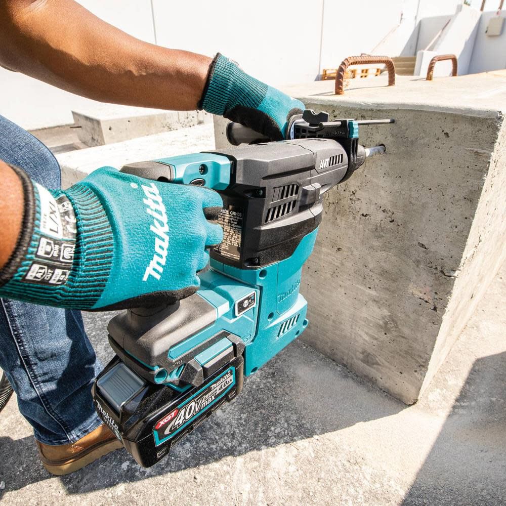 Makita 40V max XGT 1 3/16