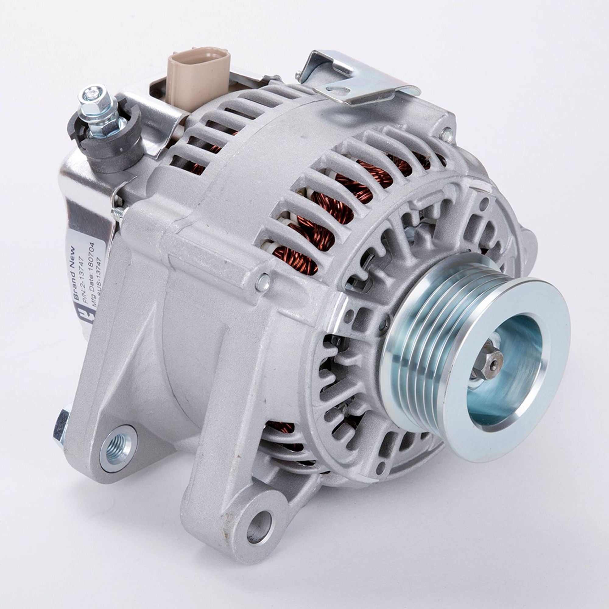 TYC 2-13747 Alternator for Toyota 27060-20120 27060-20120-84 xw