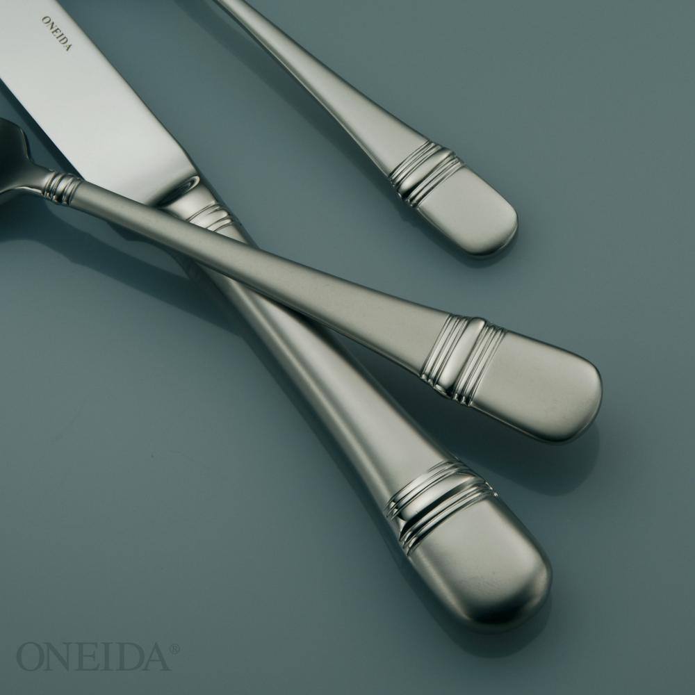 Oneida Satin Astragal Oval Bowl SoupDessert Spoons 1810 Stainless Steel (Set of 12) T045SDEF