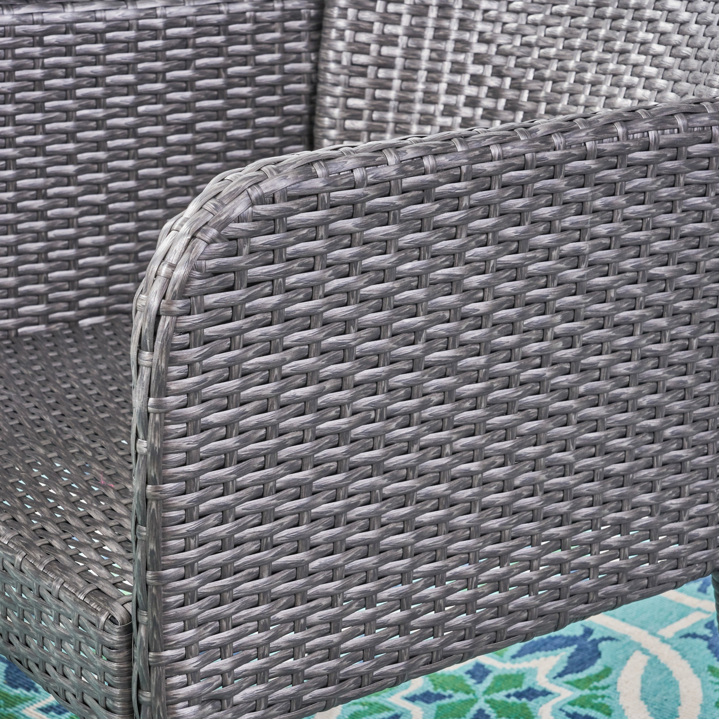 Daisy Outdoor Gray Wicker Dining Chair (Set of 2)