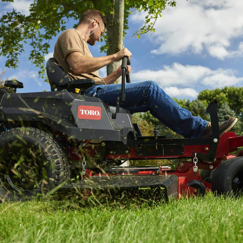 Toro TITAN 54 in. IronForged Deck 21.5 HP Commercial V-Twin Gas Dual Hydrostatic Zero Turn Riding Mower CARB 75310