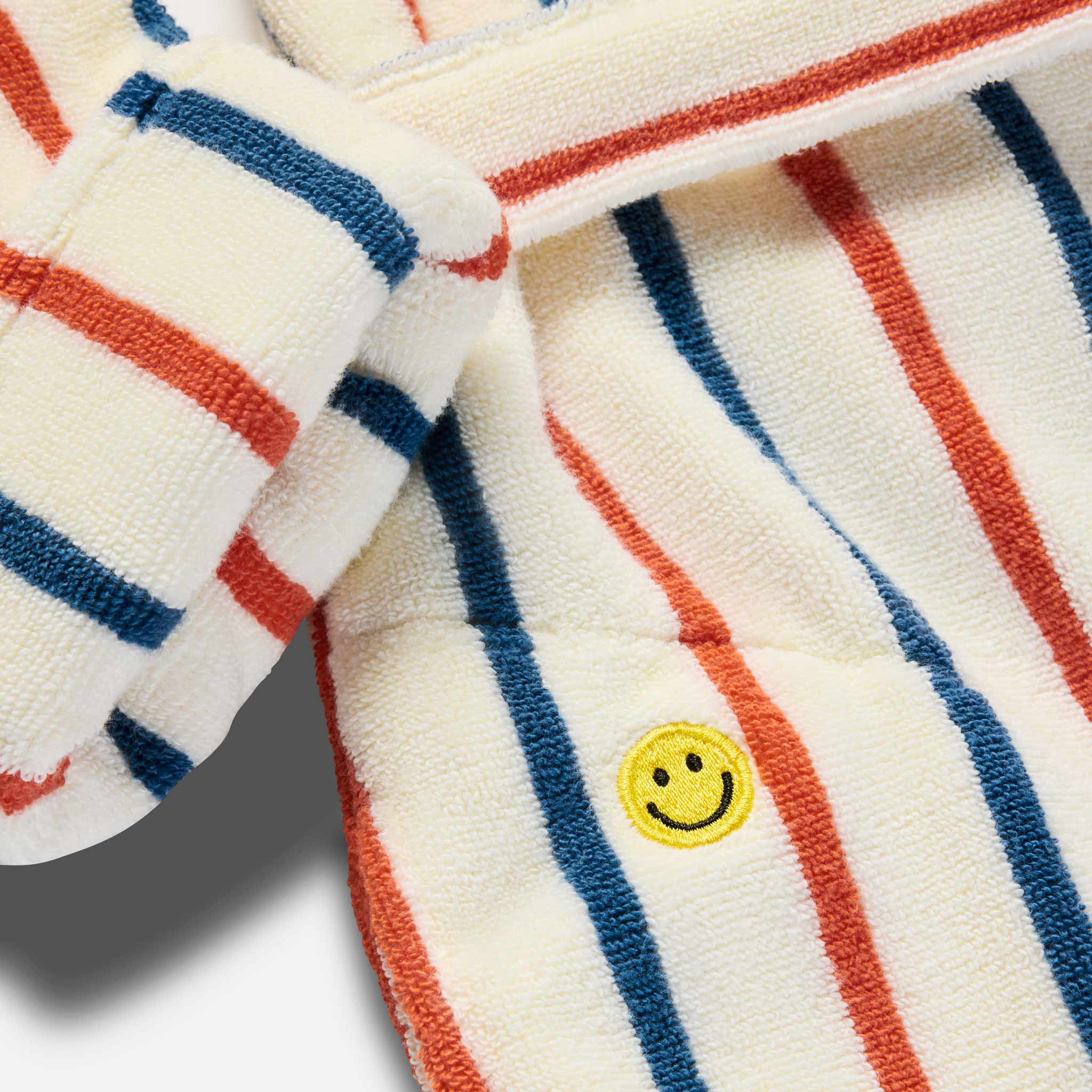 KULE Super-Plush Towel and Robe Bundle