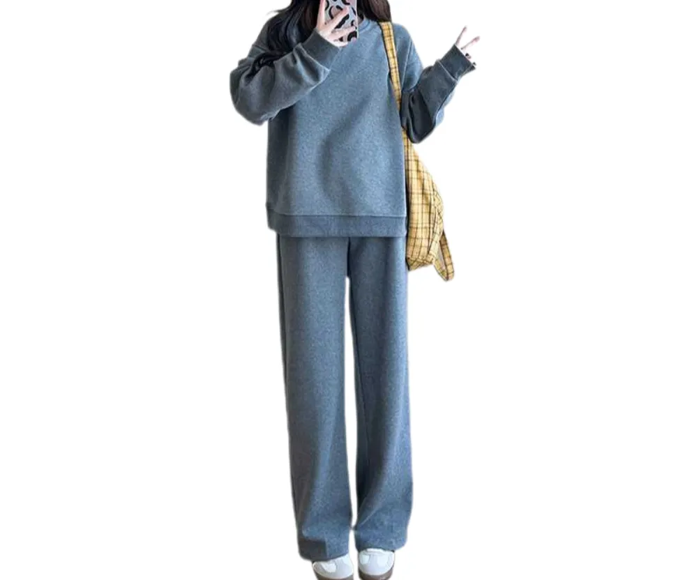 2024 Autumn Maternity Two-Piece Set – Loose Long-Sleeve T-Shirt + Belly Support Straight-Leg Pants