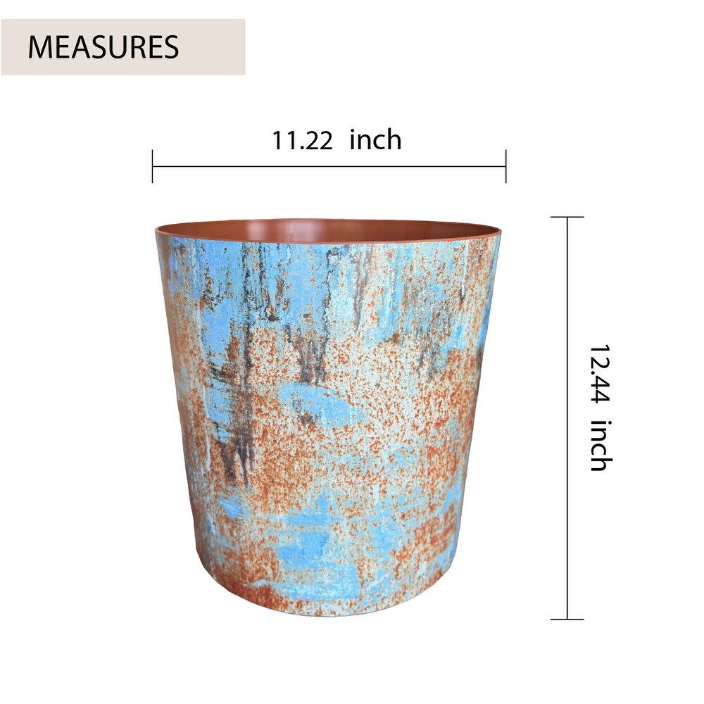 Lamela 12.44 in H Round Rust Plastic Indoor/Outdoor Planter  Flower Pot  Garden Pot  Plastic Planter