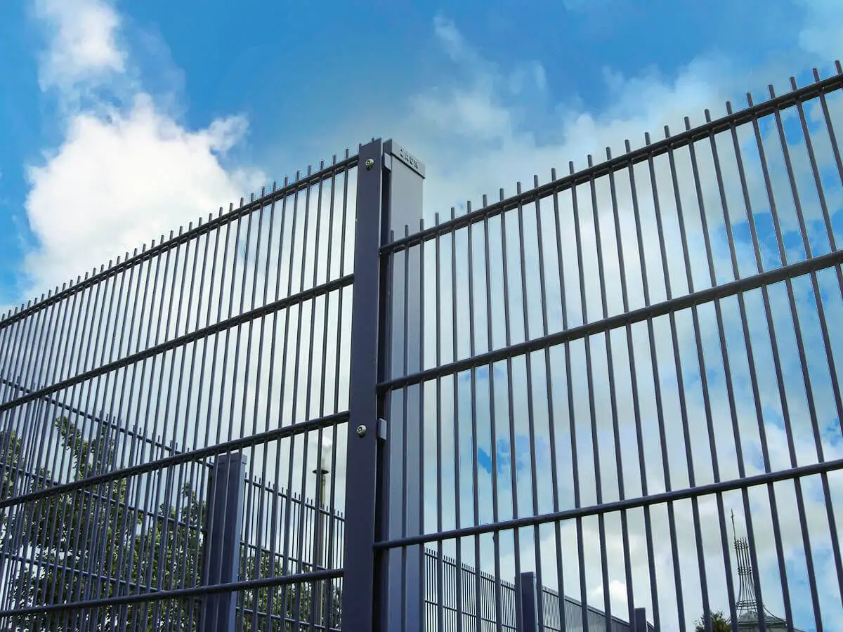 Factory Direct Supply 868 Vinyl Coated Welded double wire mesh fence