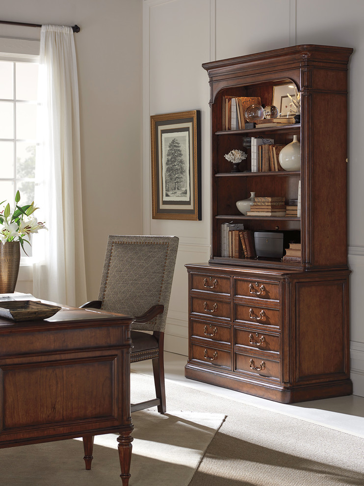 Lanier Deck   Traditional   Bookcases   by HedgeApple  Houzz