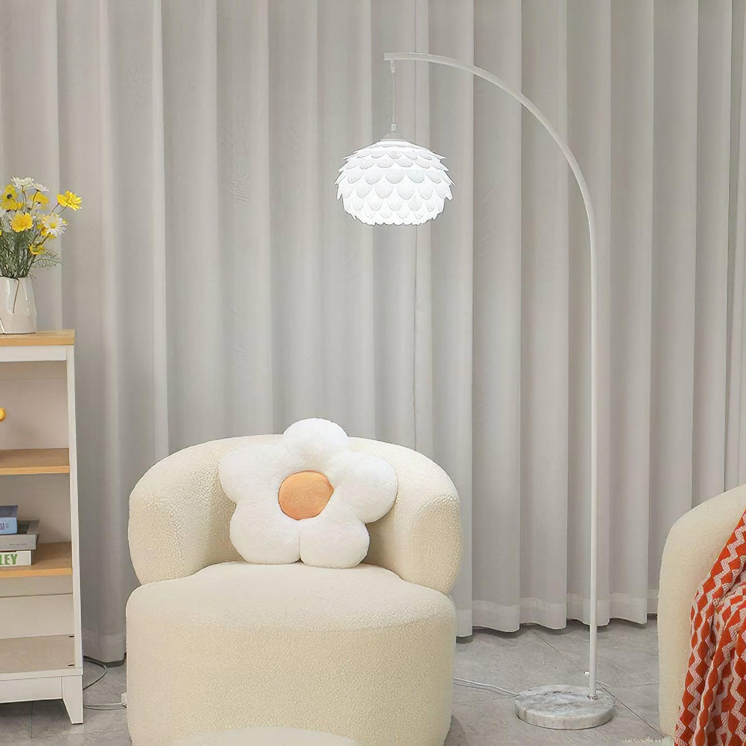 Linterna Arch Floor Lamp