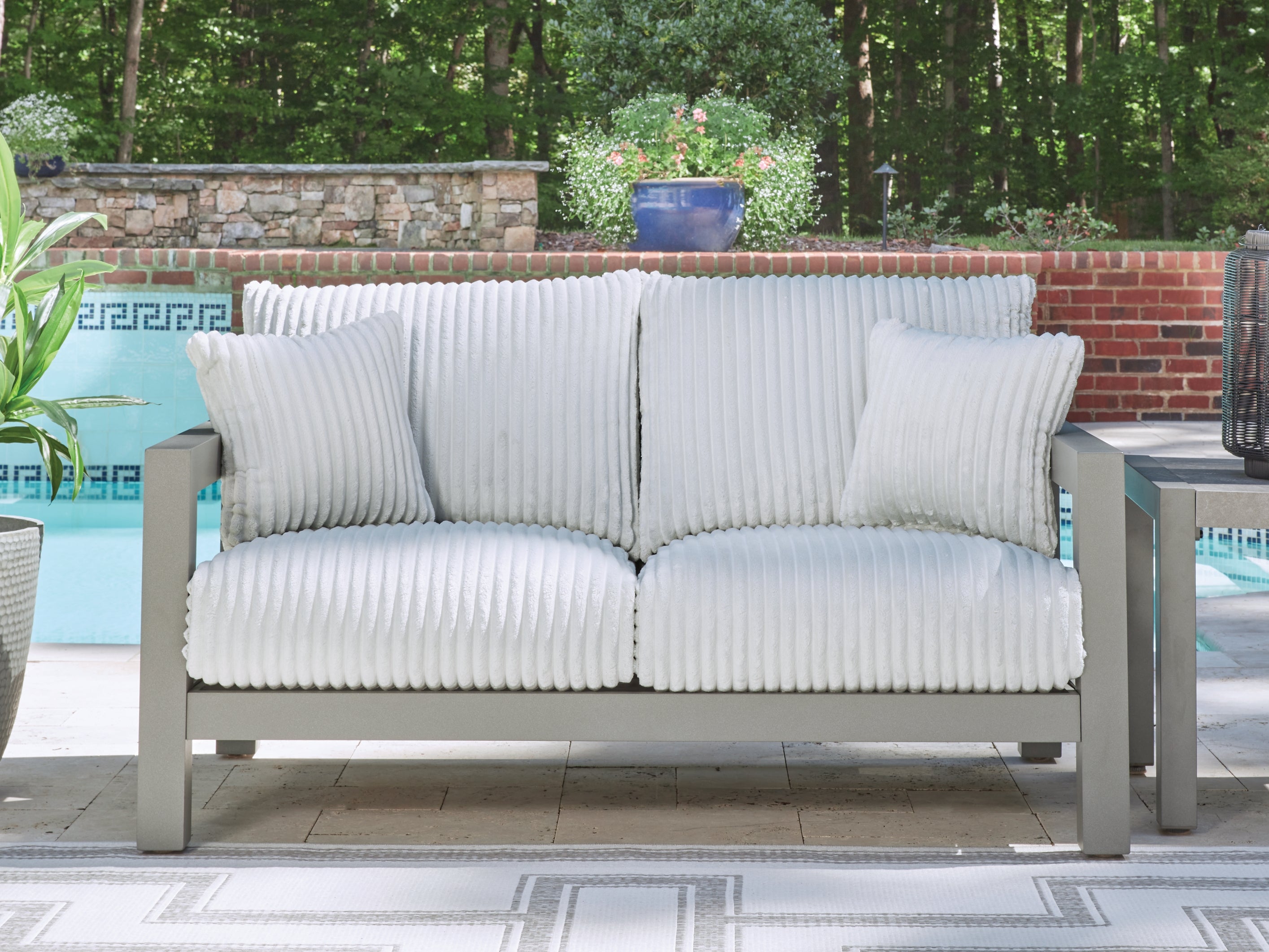 Moonlight View Outdoor Loveseat with Cushion