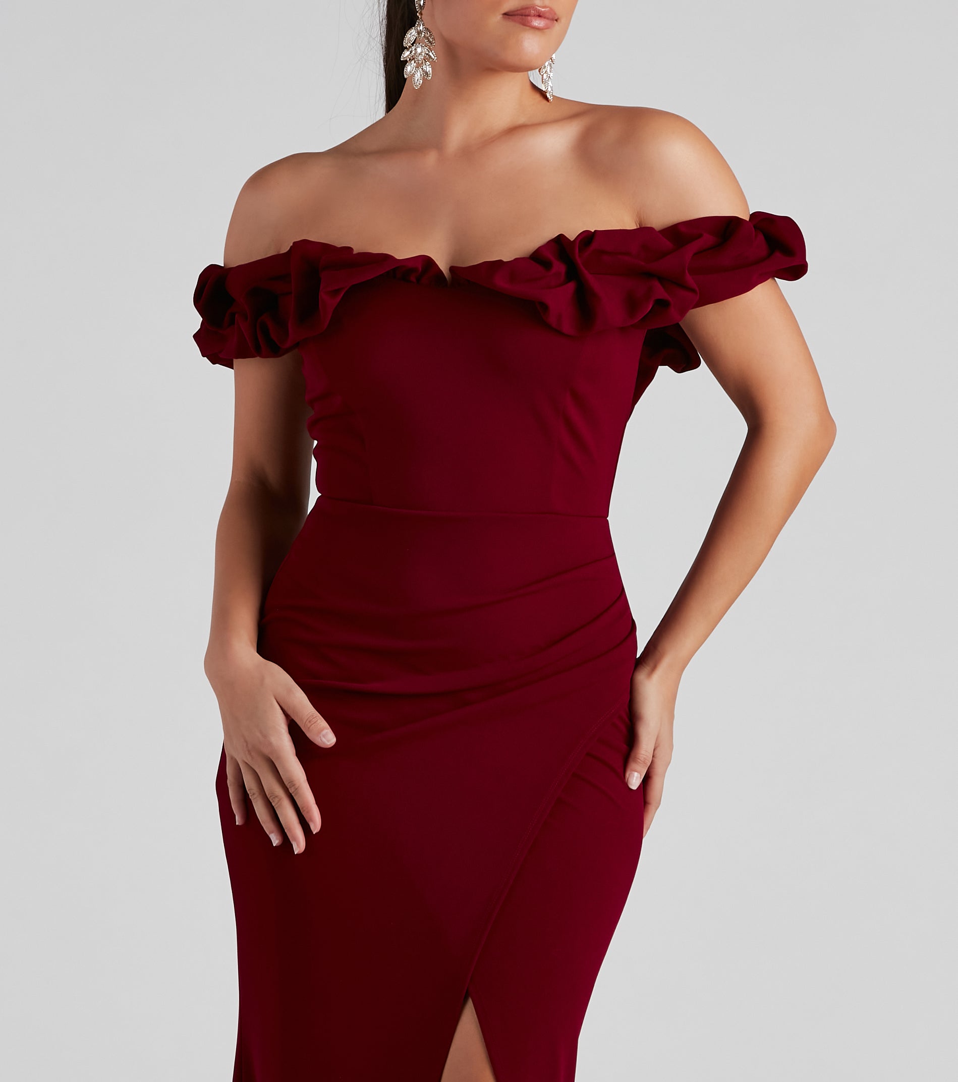 Leslie Off-The-Shoulder Mermaid Dress