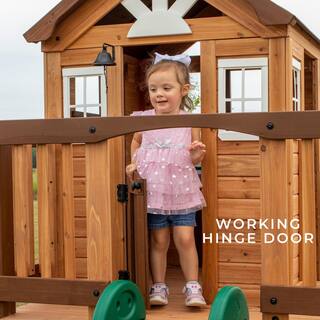 Backyard Discovery Echo Heights Elevated Playhouse 2102316COM