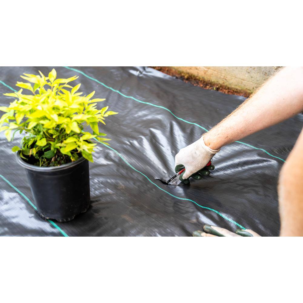 Vigoro 6 ft. x 100 ft. 3 oz. Woven Weed Barrier 46613