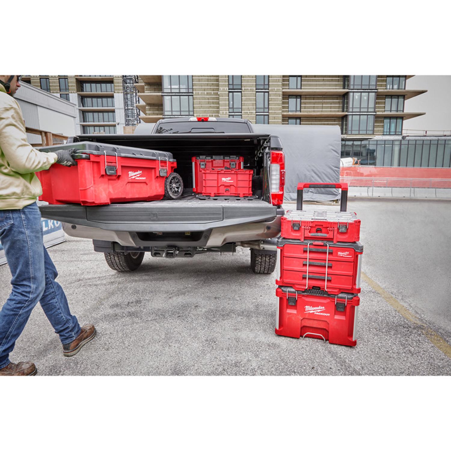 MW Packout 24 in. Rolling Tool Chest Black/Red