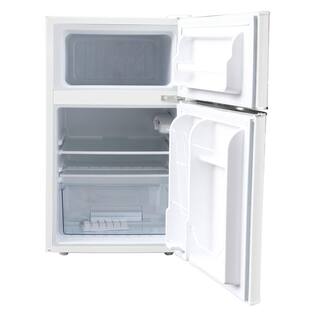 Magic Chef Retro 3.2 Cu. Ft. 2 Door Mini Fridge in White HMCR320WE