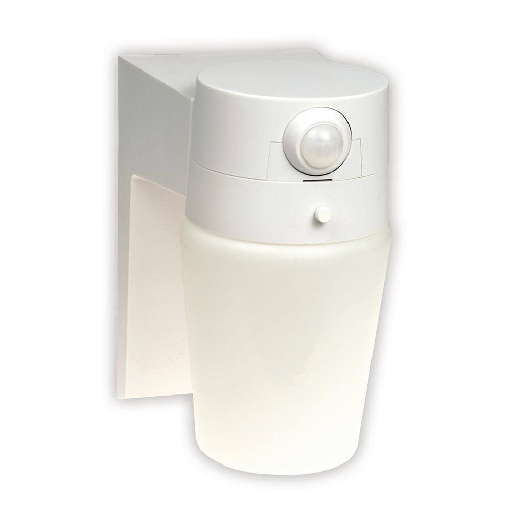 Heath Zenith 110 White Motion Sensor Outdoor Security Light HZ-5610-WH