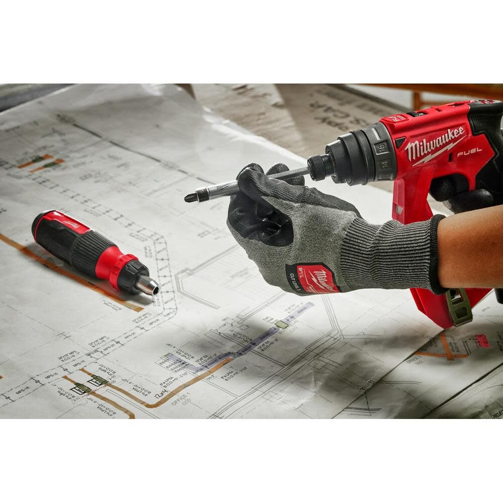 Milwaukee 27-in-1 Ratcheting Multi-Bit Screwdriver 48-22-2904 from Milwaukee