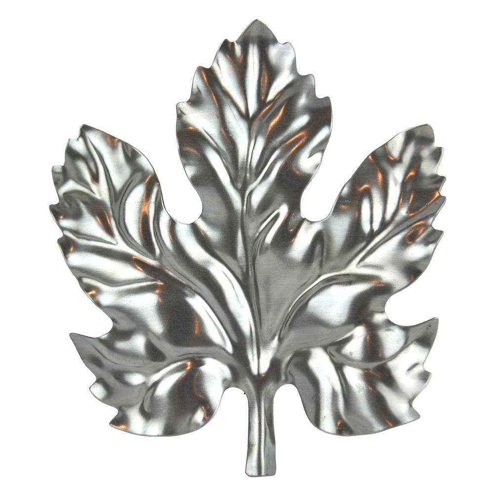 arteferro 4-18 in. x 3-34 in. x 0.0197 in. Raw Medium Maple Leaf Stamped 13812