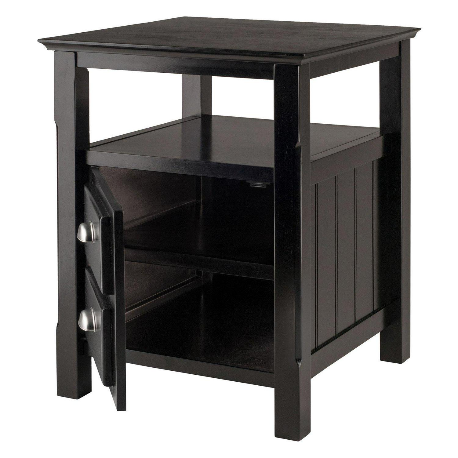 Winsome Wood Timber Nightstand with Door， Black Finish