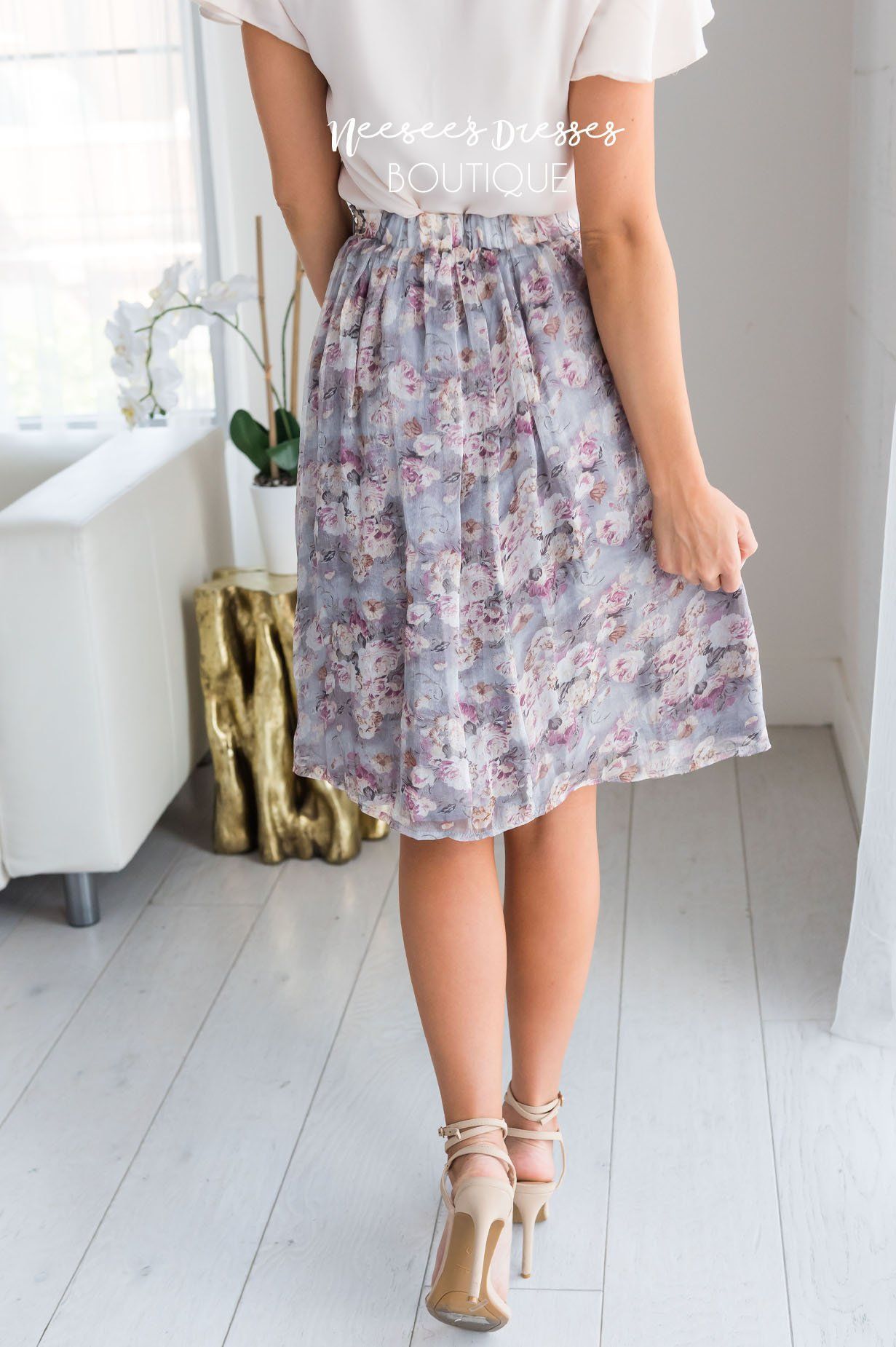 Twinkle Chiffon Gray Floral Pocket Skirt