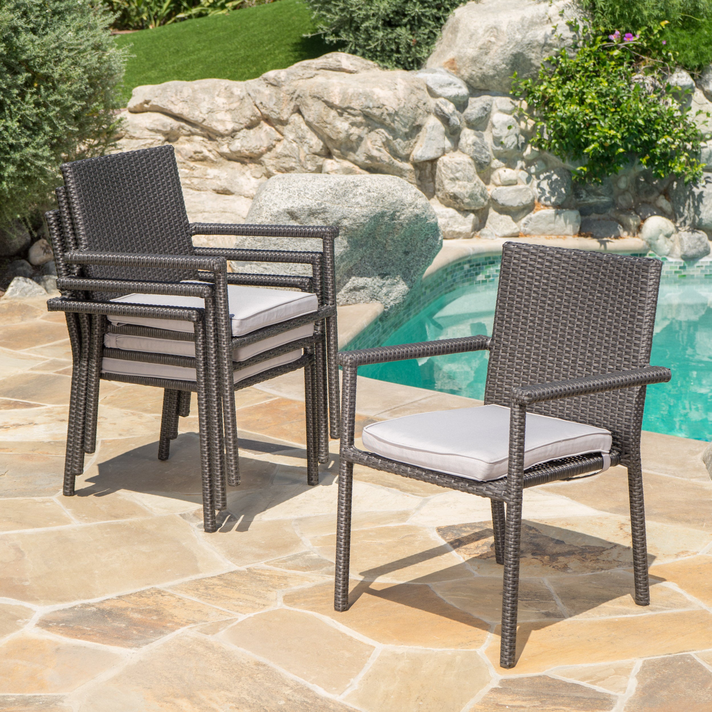 San Tropez Outdoor 5 Piece Dining Set with Water Resistant Cushions