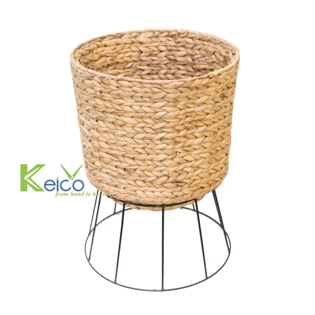 High Quality and Best Selling Water Hyacinth Round Plant Pot With Metal Stand for Home made in Viet Nam from Keico