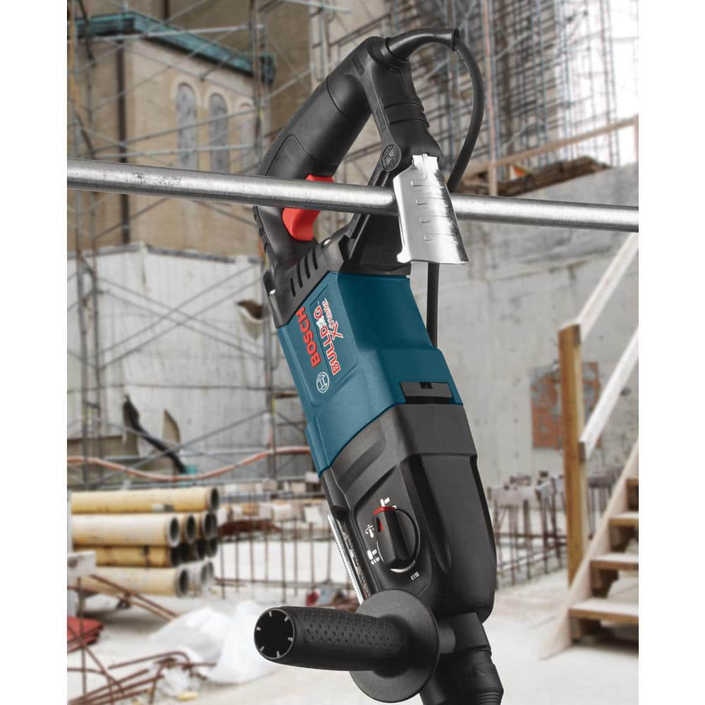 Bosch Bulldog Xtreme 8A Corded 1 in. Variable Speed SDS-Plus Rotary Hammer w/ Case+Carbide-Tipped SDS-Plus Bit Set(7-Piece) 11255VSR+HCK001