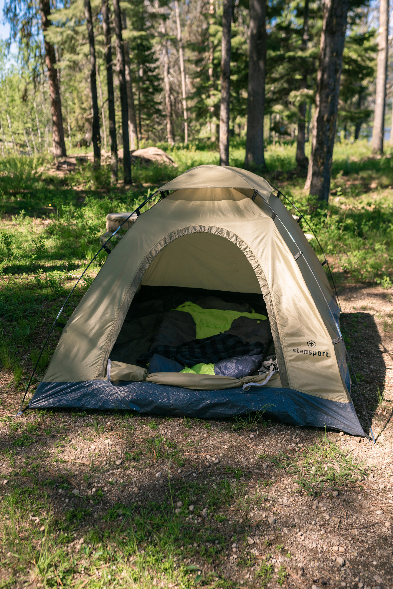 Stansport Hunter Buddy 2-Person Tent - Forest/Tan