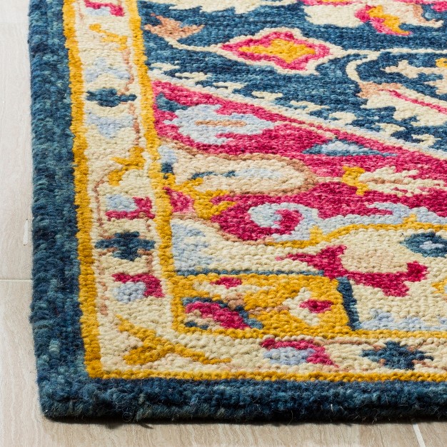 Aspen Apn513 Hand Tufted Area Rug Safavieh