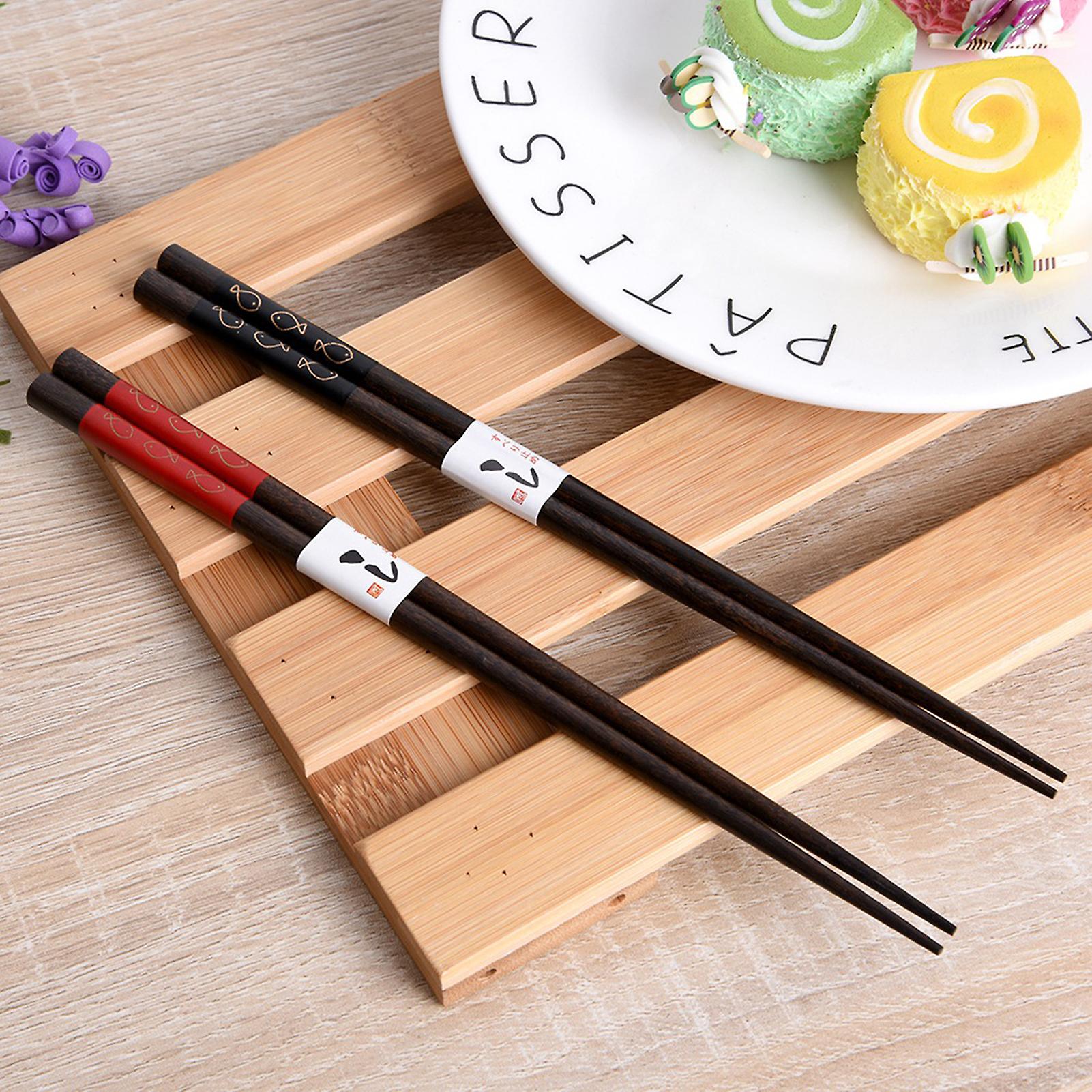 2pair/ Set Washable Durable Wooden Chopstick Household Hotel Wedding Gift(fish)