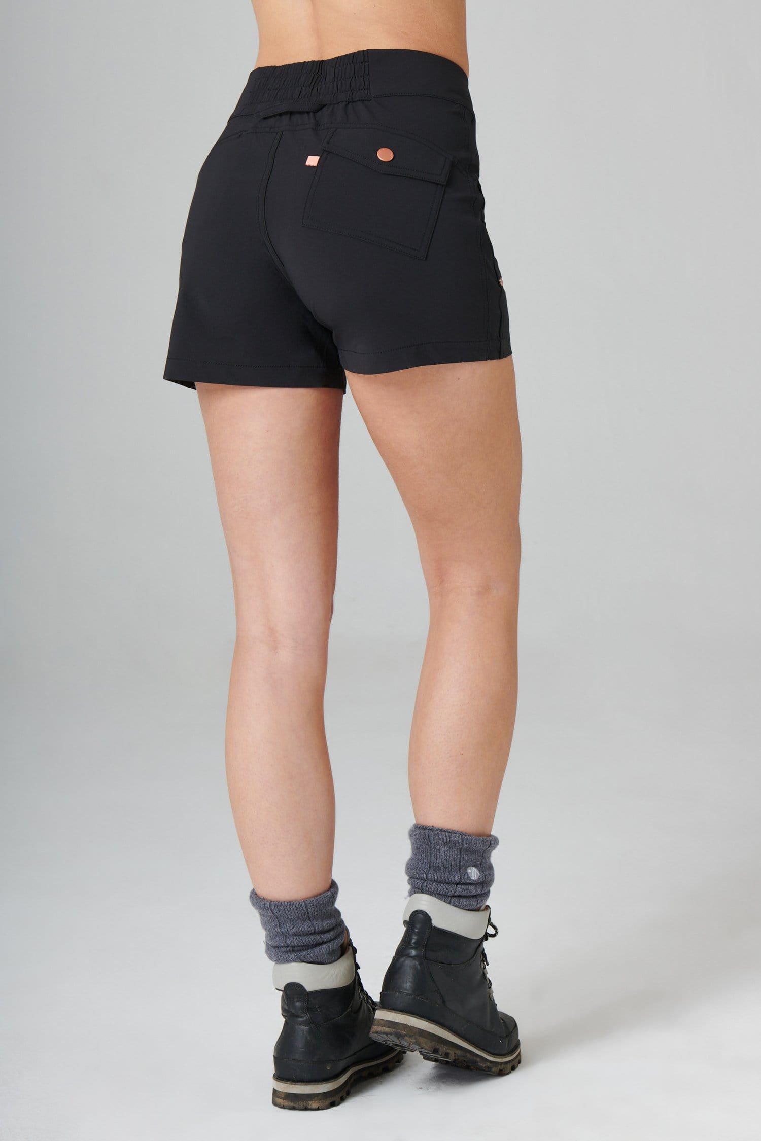 Trek Shorts - Black