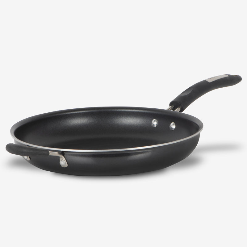 Cuisinart 552230HBKC Chef39s Classic 12quot Non Stick Skillet