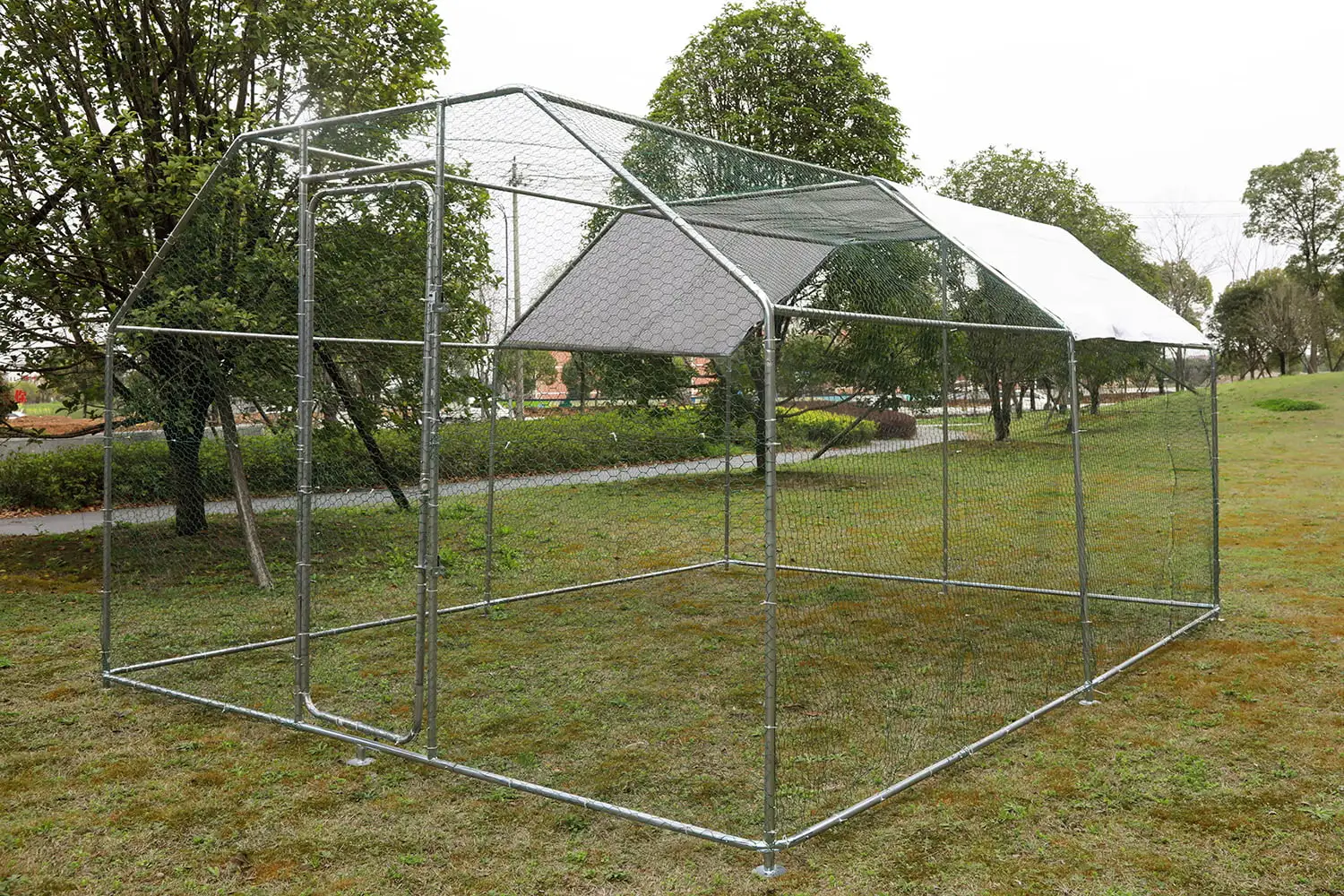 10'x10' Outdoor Heavy Duty Chicken Coops Walk in Metal Chicken Cages Large Pets Raise Crate Protector Poultry Rabbit House with Waterproof Cover Backyard